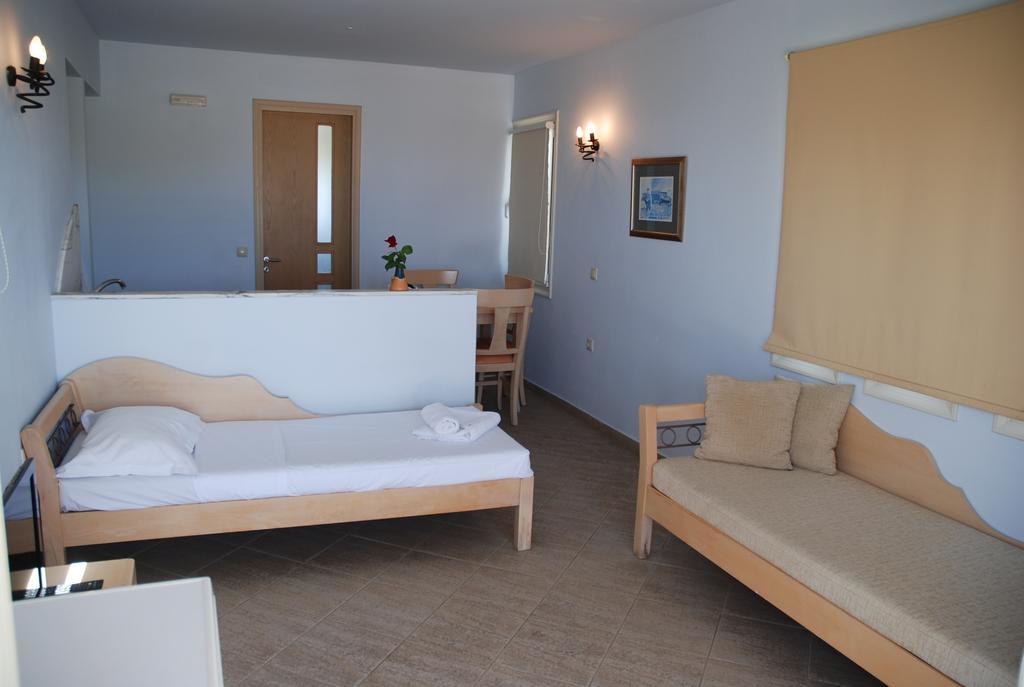 Ágios Nikólaos Almiros Apartments מראה חיצוני תמונה